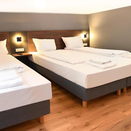 Hotel Apadana Frankfurt Frankfurt nad Menem Zewnętrze zdjęcie