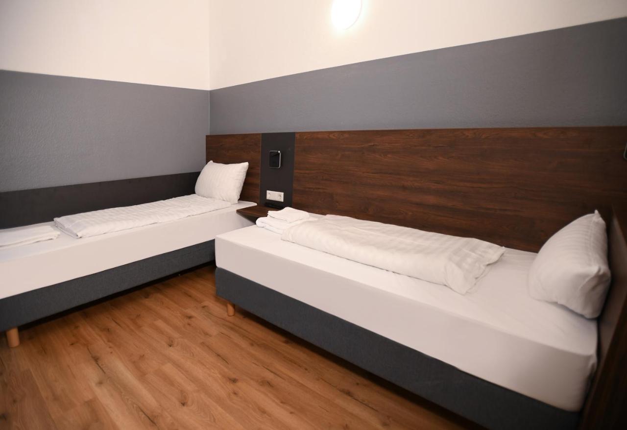 Hotel Apadana Frankfurt Frankfurt nad Menem Zewnętrze zdjęcie