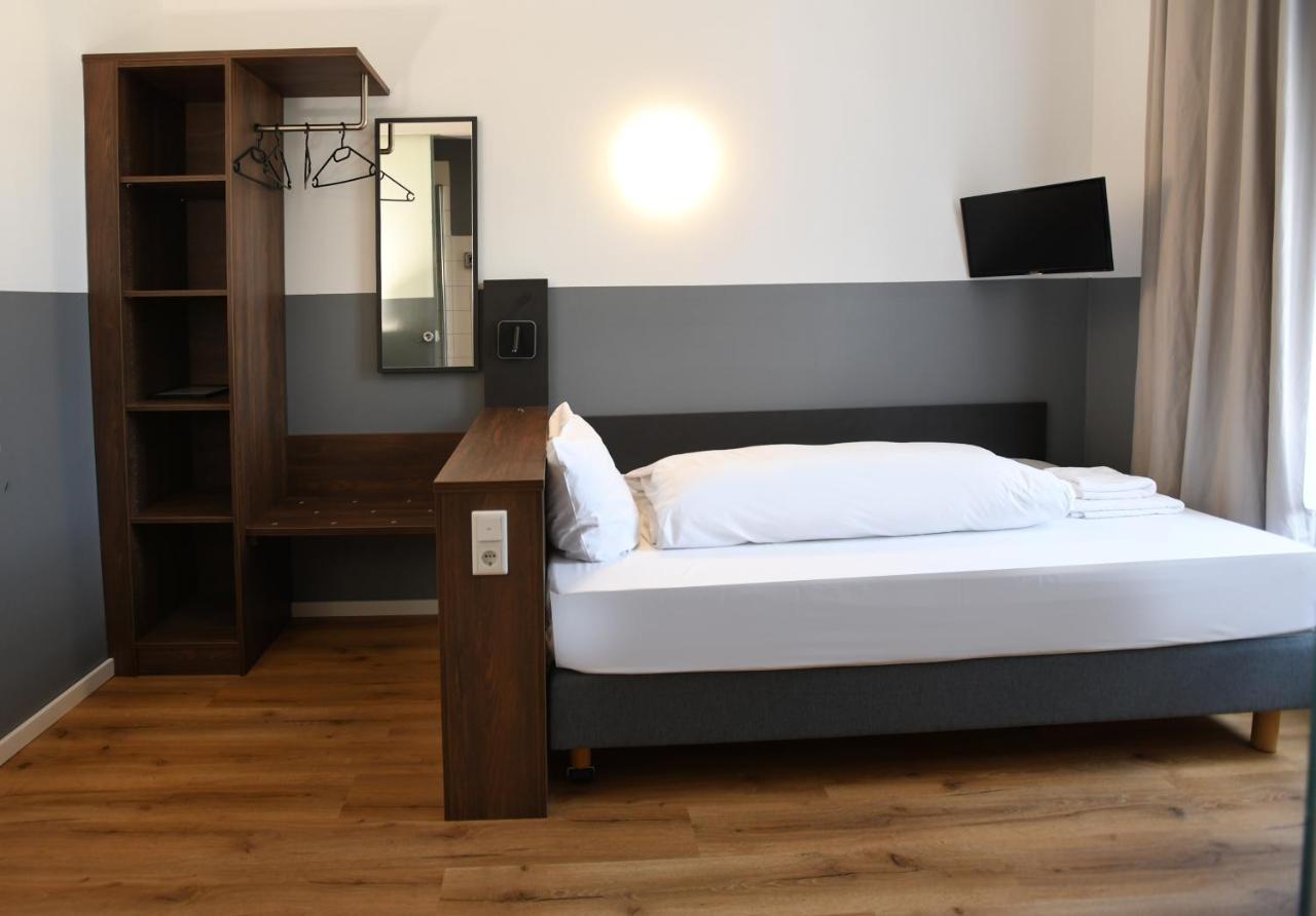Hotel Apadana Frankfurt Frankfurt nad Menem Zewnętrze zdjęcie