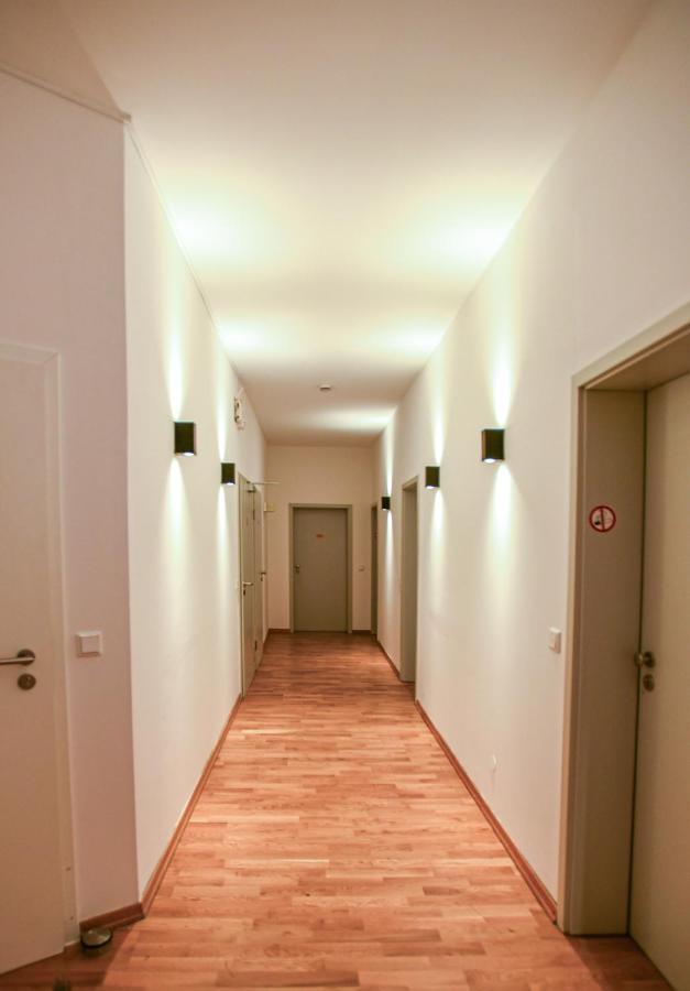 Hotel Apadana Frankfurt Frankfurt nad Menem Zewnętrze zdjęcie